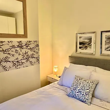 In House - 1-spacious Modern Duplex 2b2b 都柏林