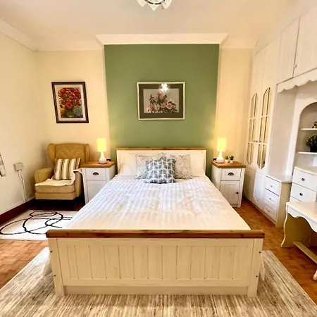 Vendégház In House - 1-spacious Modern Duplex 2b2b Dublin